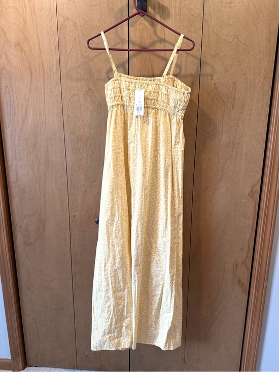 True Craft Dresses & Skirts - 🎅🏻 SALE True Craft NWT large Yellow Smocked Strap maxi Sundress